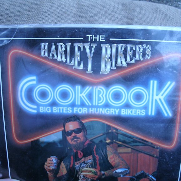The Harley Biker's Cookbook by Owen Rossan - Picture 2 of 16